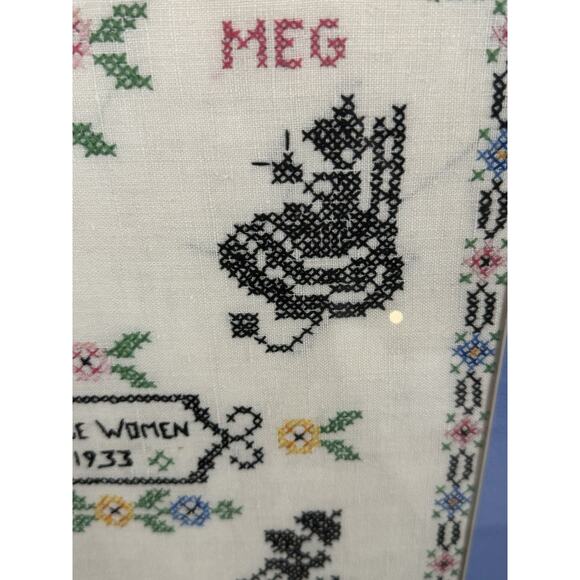 Vintage Little Women Needlepoint W/ Beautiful Frame- Frame App. 22x18 - Picture 7 of 11